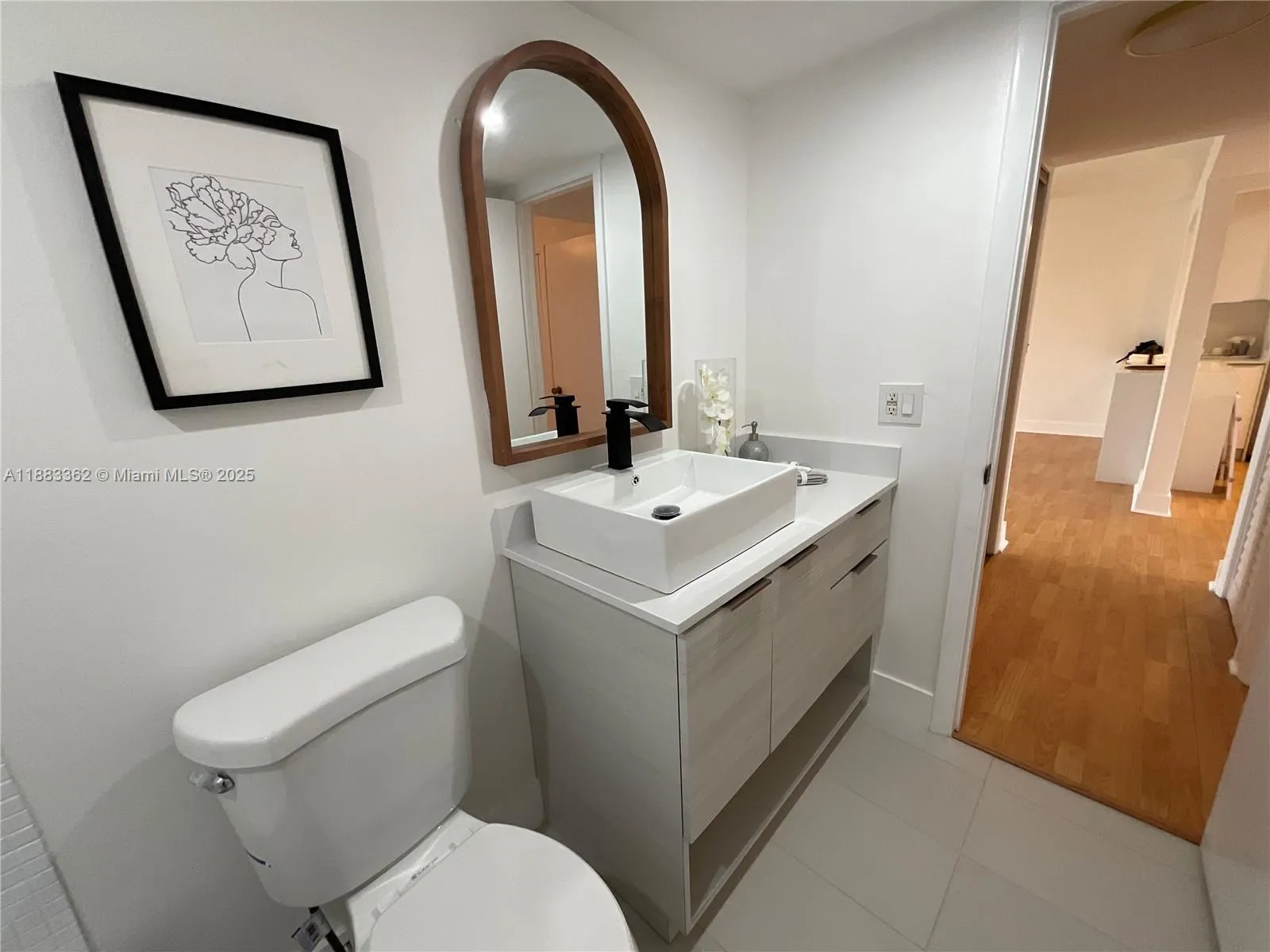 9481 Sunrise Lakes Blvd, #302