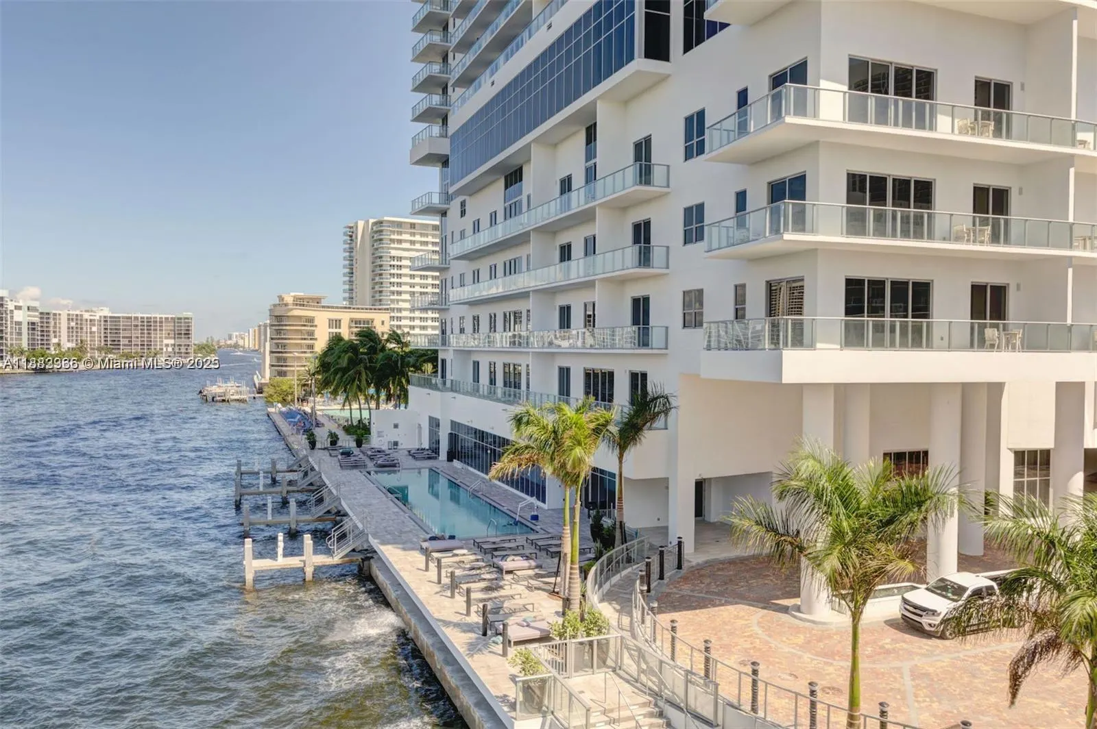 4010 S Ocean Dr, #T4109