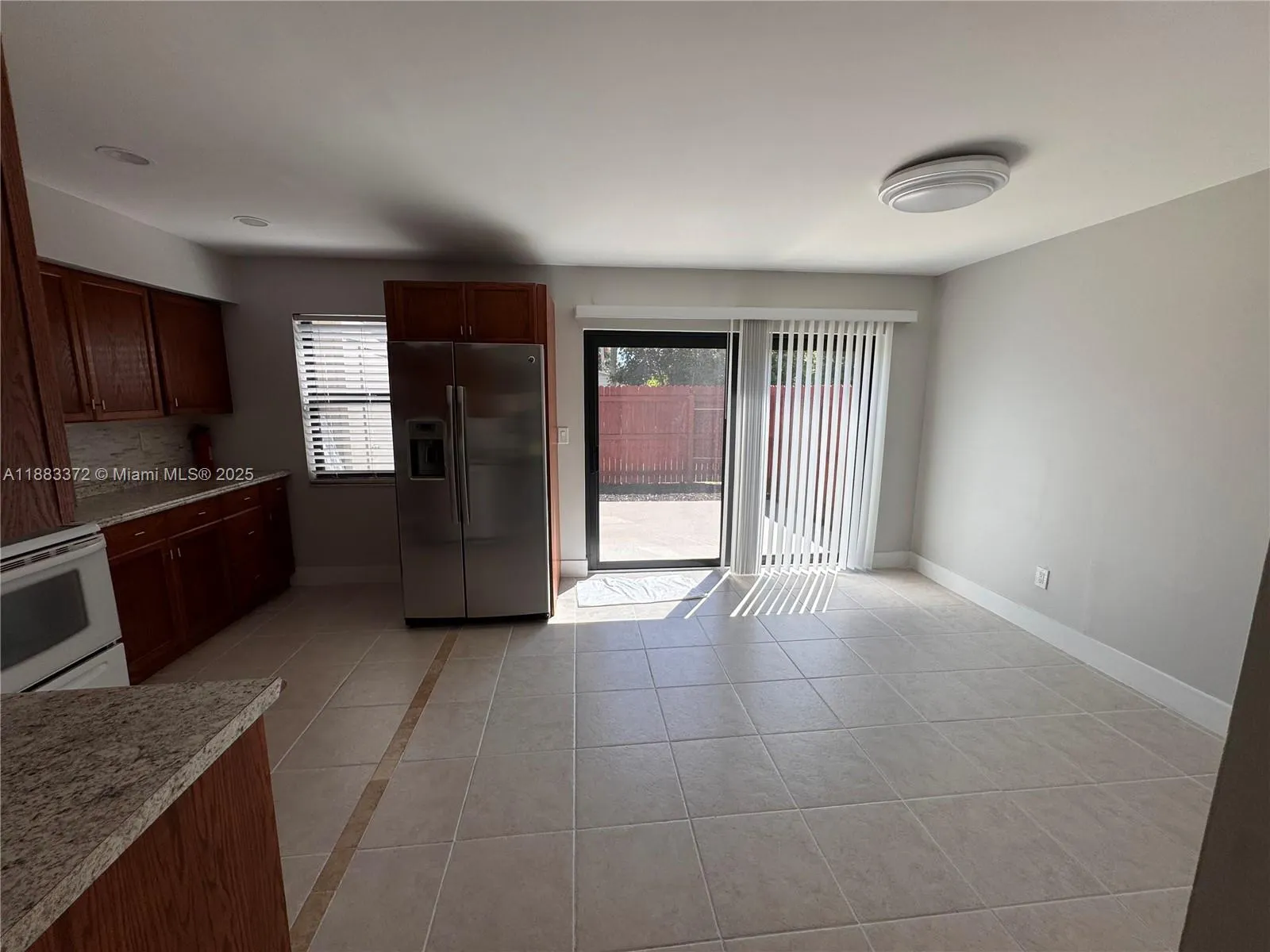 811 Sandtree Dr, #811