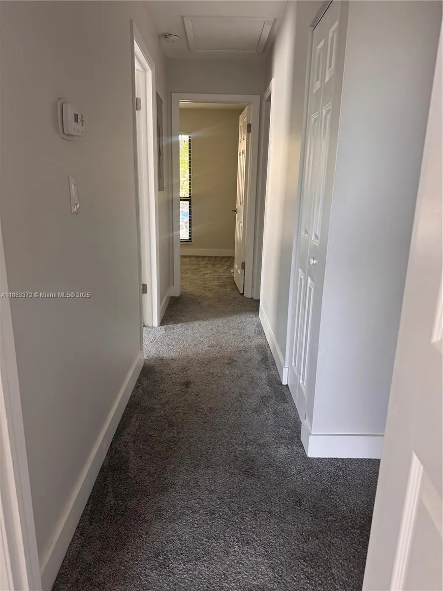 811 Sandtree Dr, #811