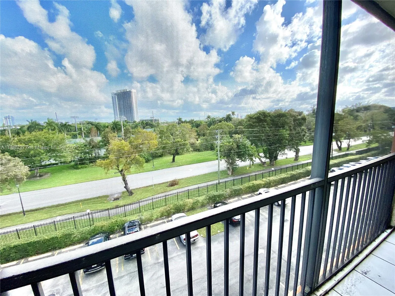 16950 DIXIE, #A536