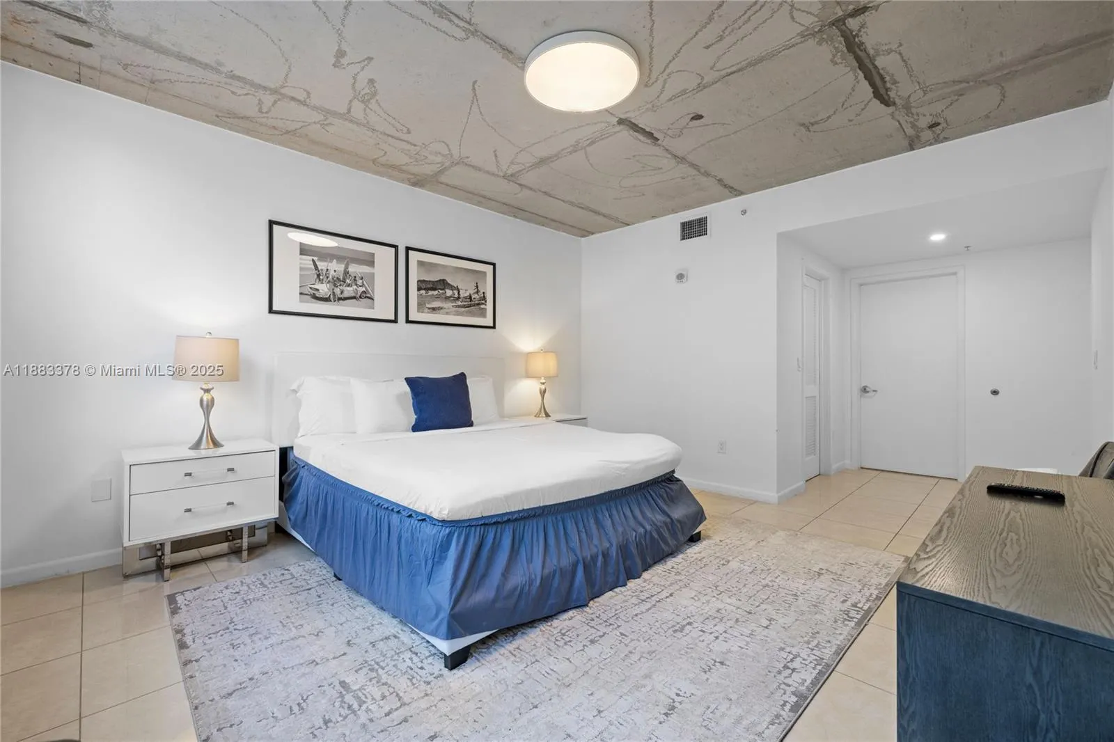 3250 NE 1st Ave, #515