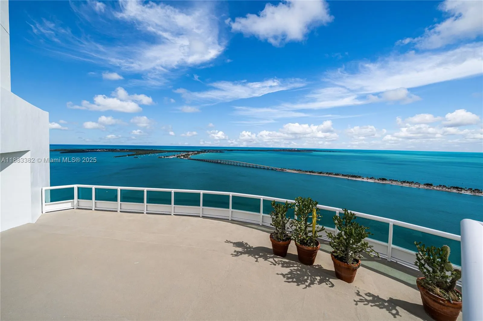 1643 Brickell Ave, #PH4902