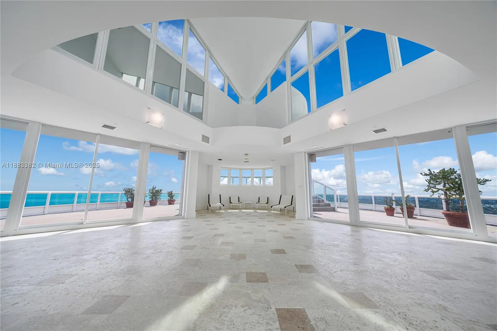 1643 Brickell Ave, #PH4902