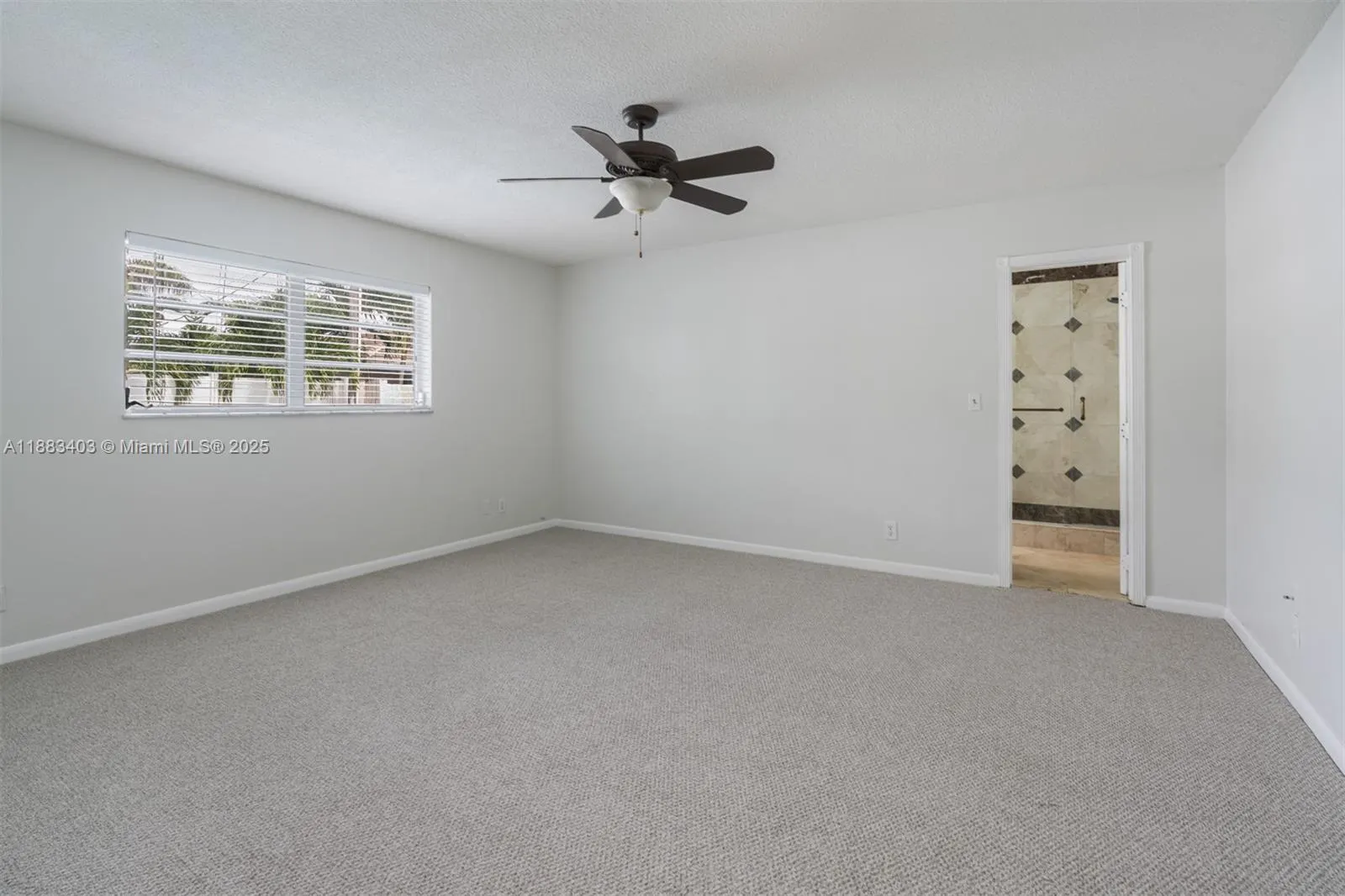 2505 NE 35th Dr