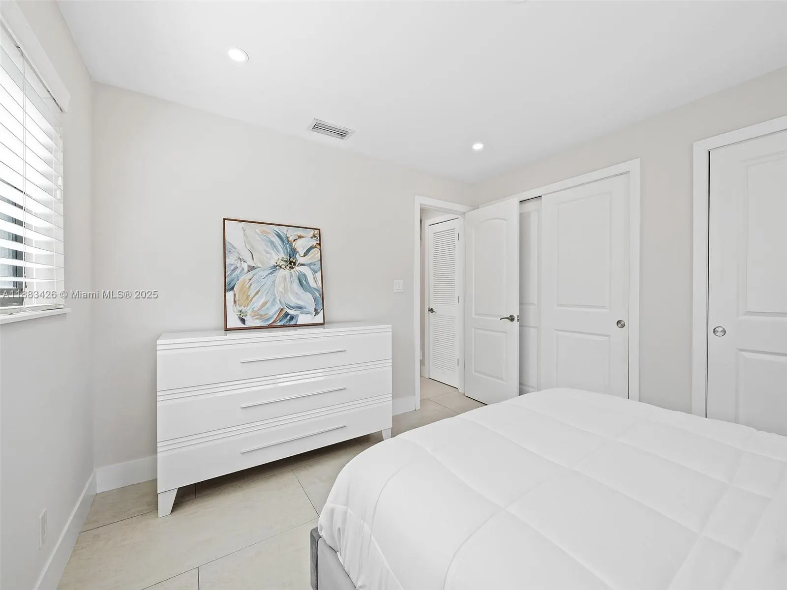 1305 SE 1st St, #2
