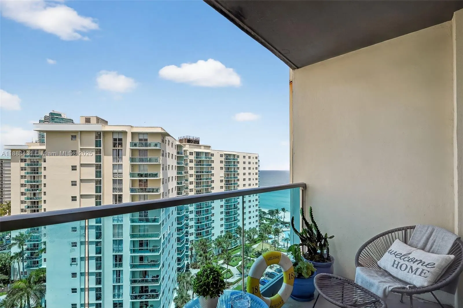 4001 S Ocean Dr, #14G