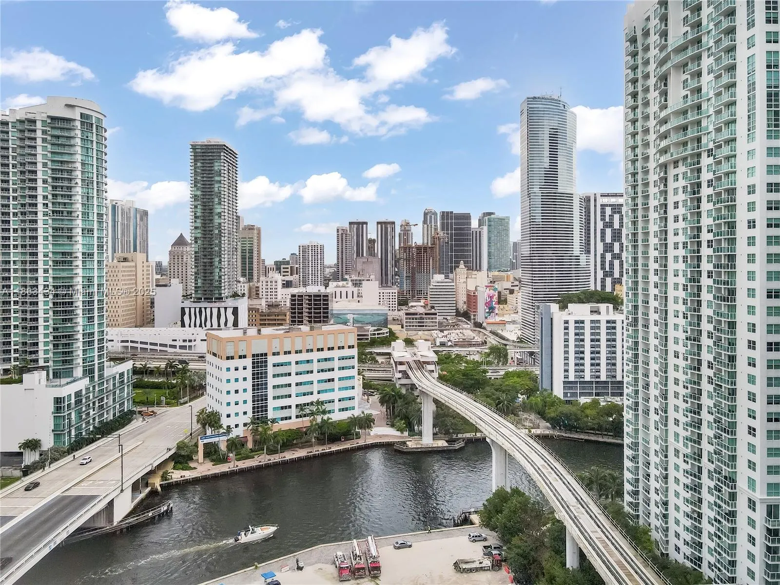 31 SE 6th St, #1708