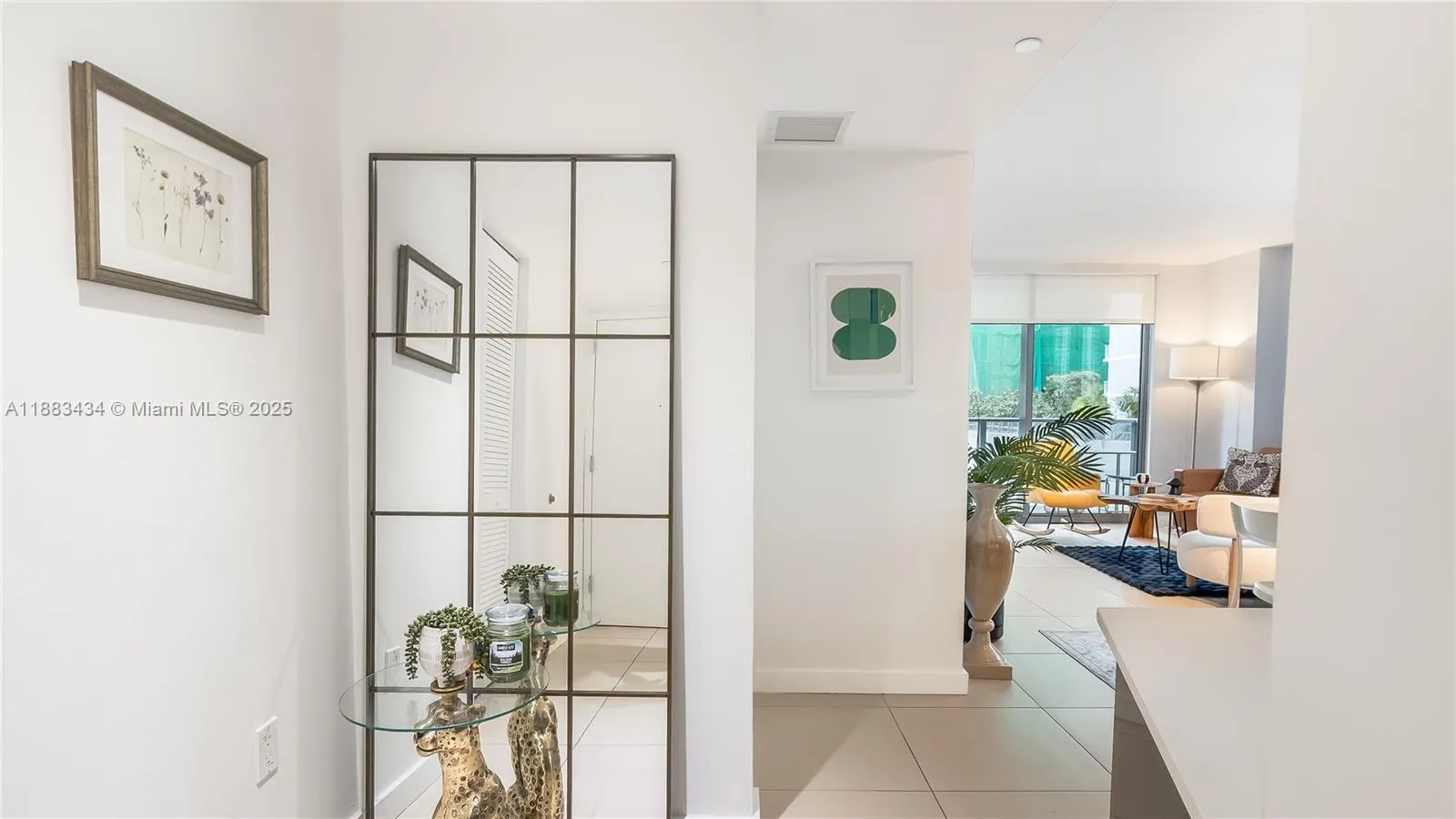 31 SE 6th St, #1708