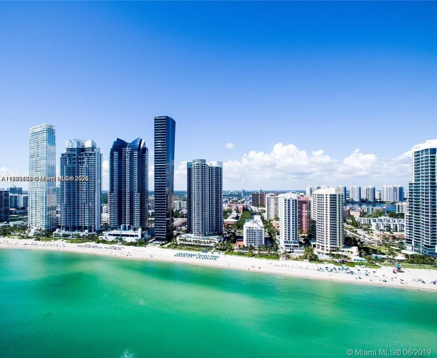 17201 Collins Ave, #3302