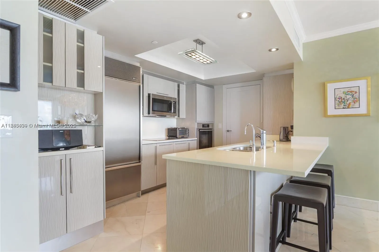 17201 Collins Ave, #3302