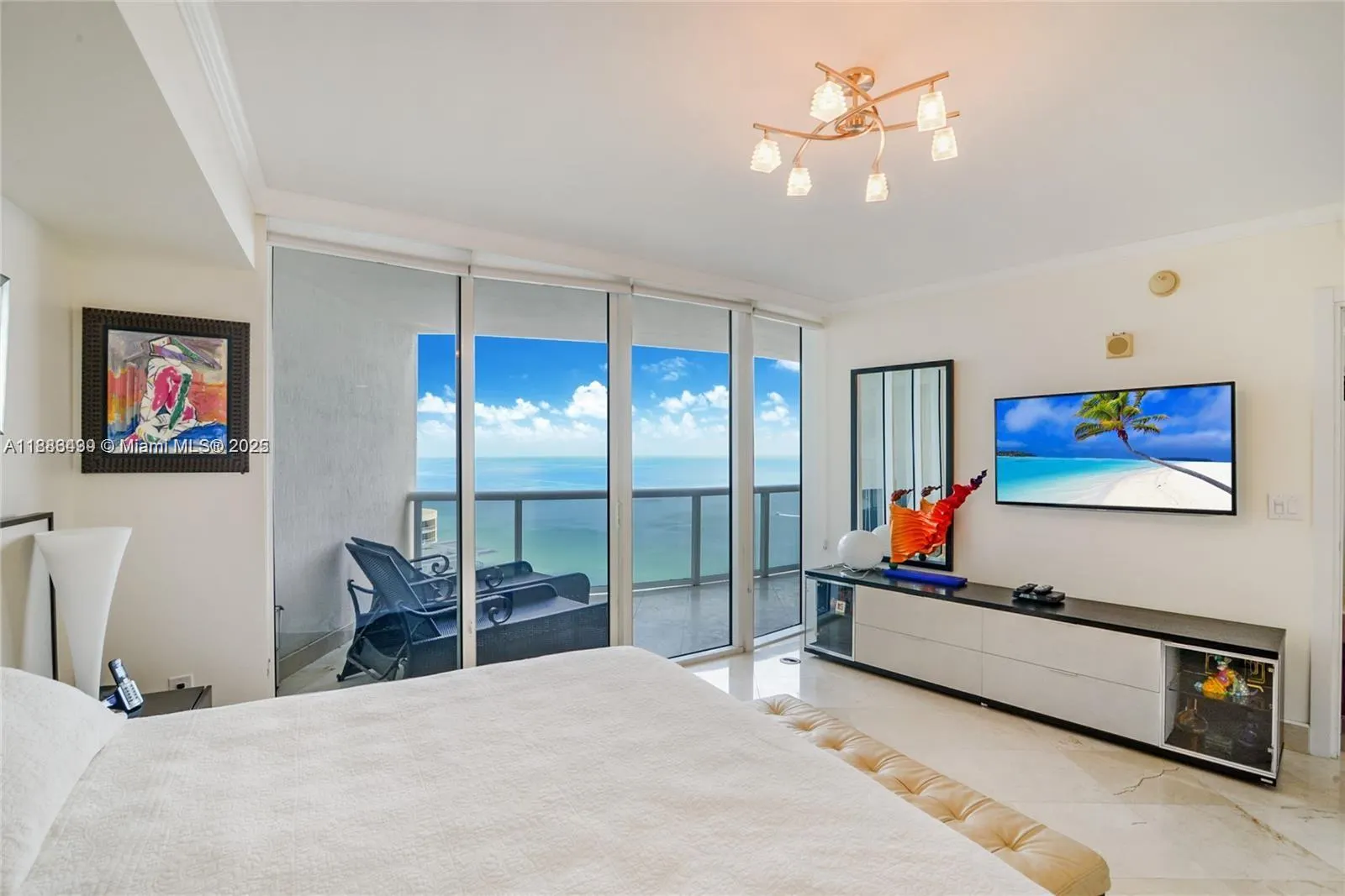 17201 Collins Ave, #3302