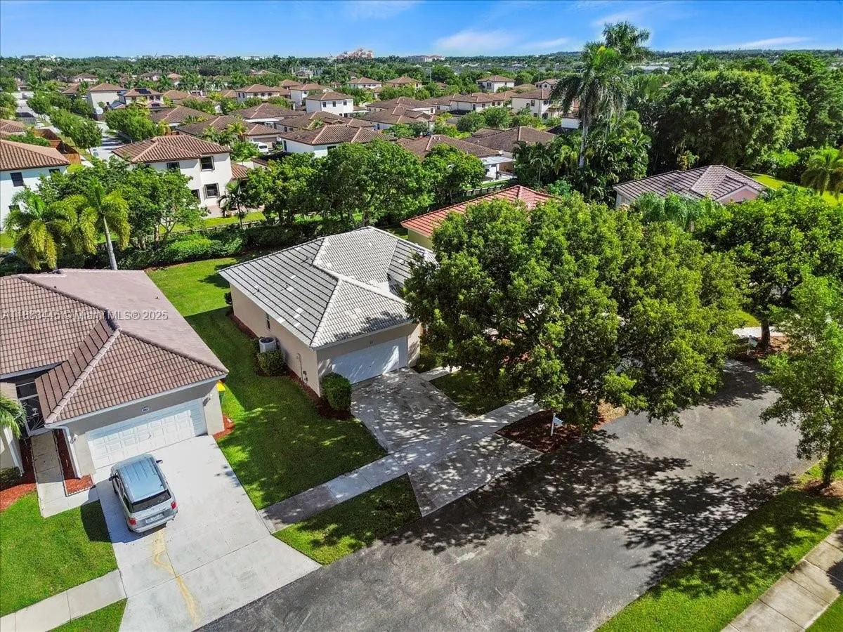 2675 SE 4th Pl