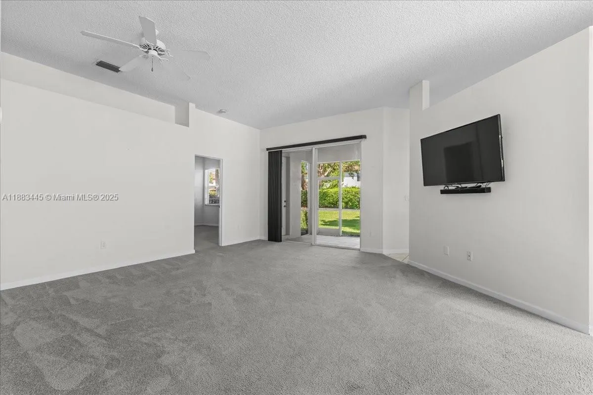 2675 SE 4th Pl