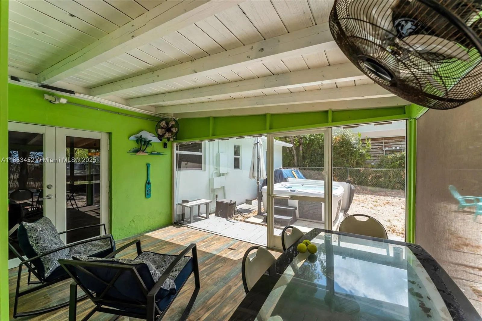 7 Coral Dr
