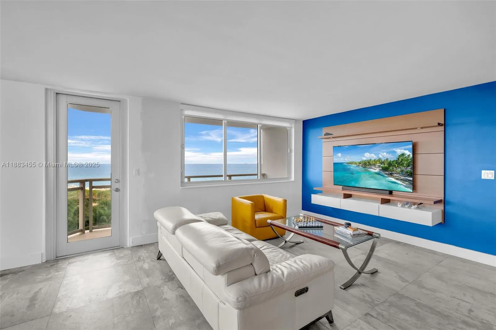 7135 Collins Ave, #736