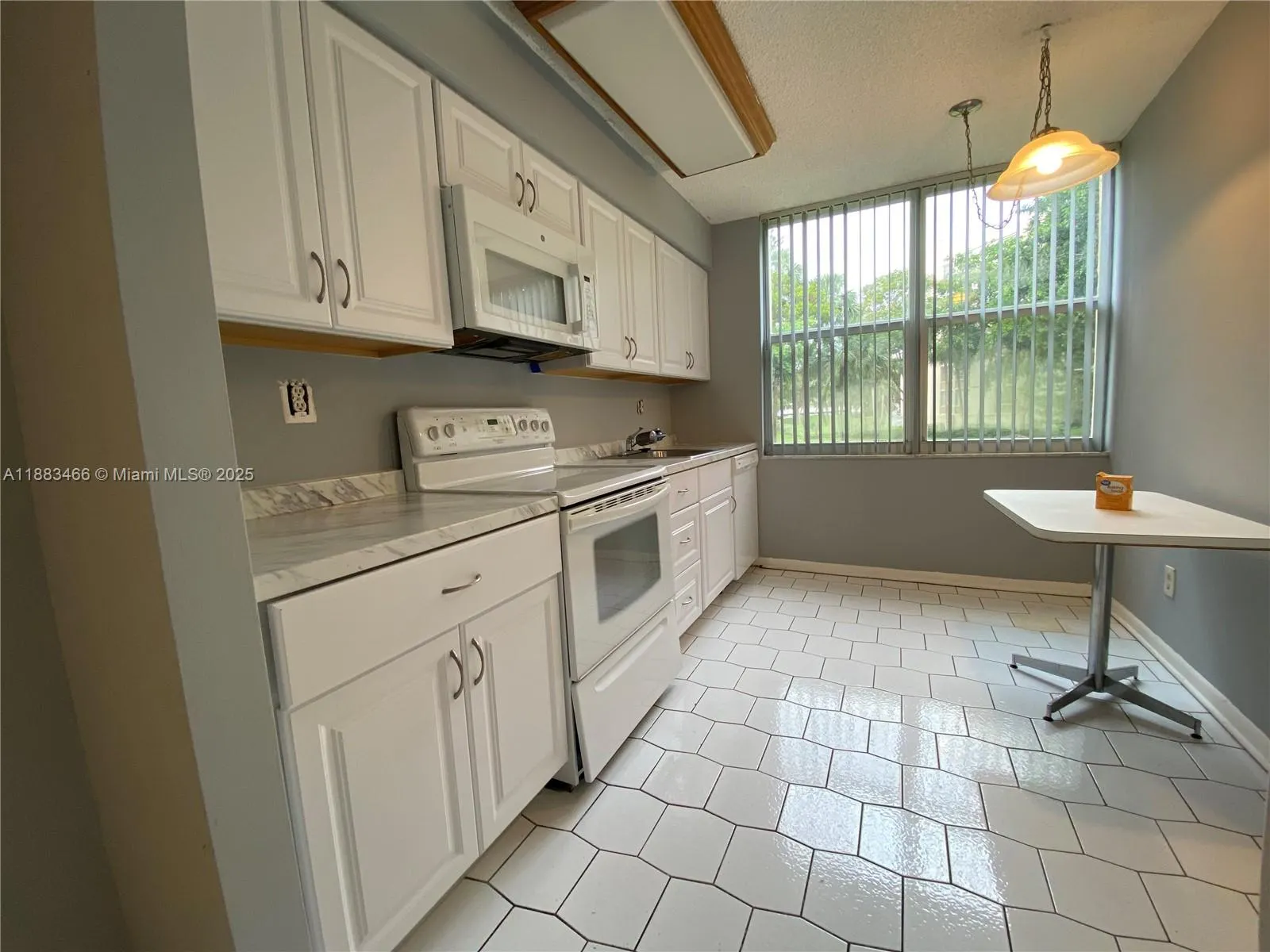 3801 Environ Blvd, #212