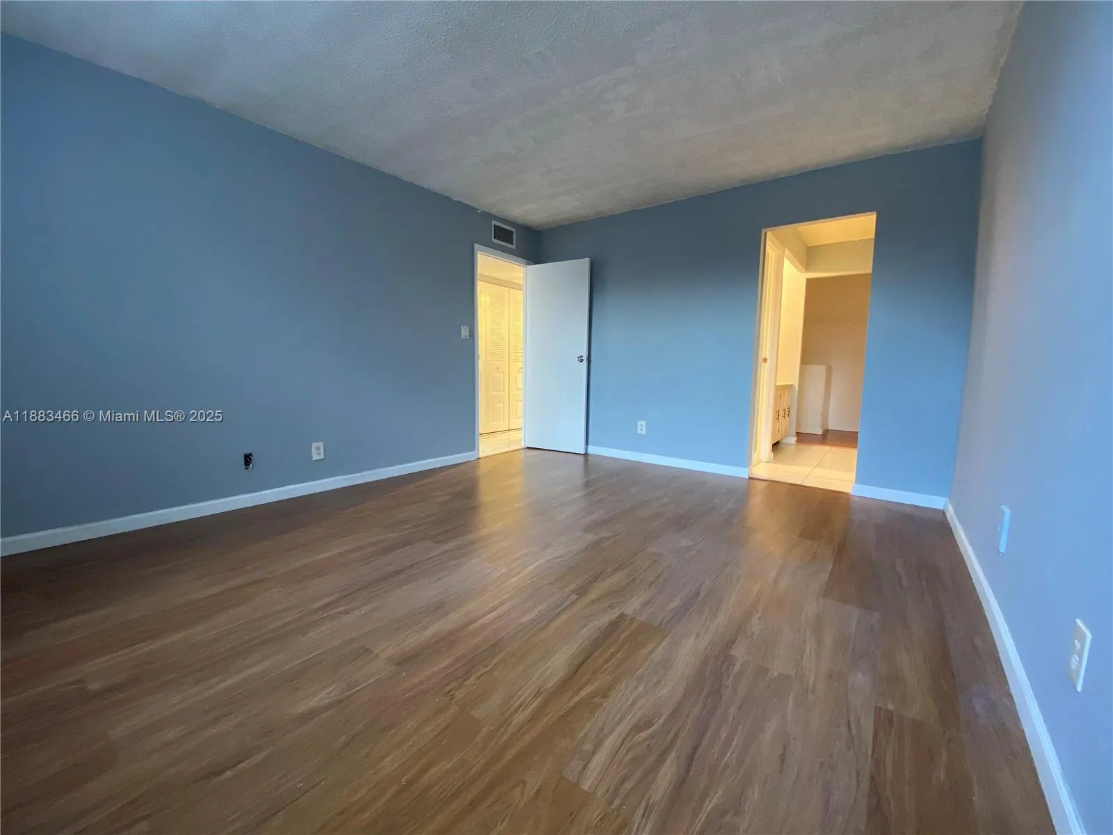 3801 Environ Blvd, #212