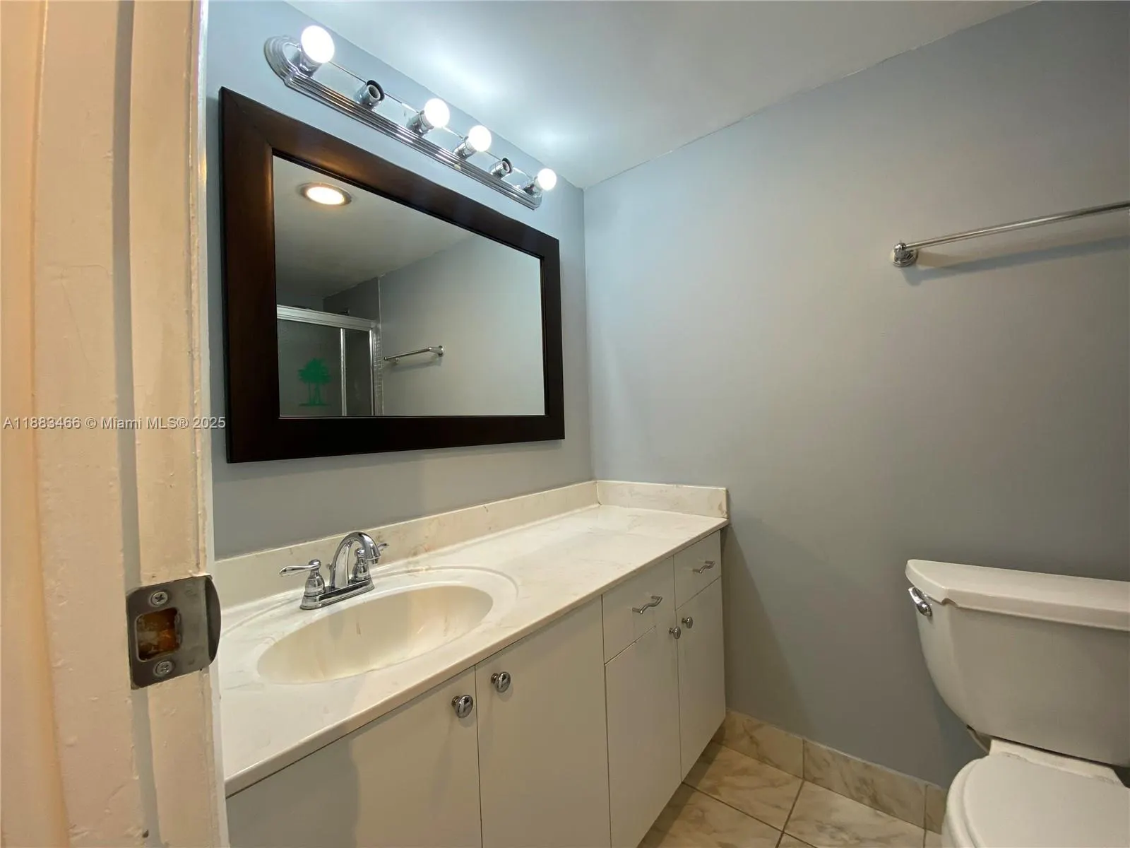 3801 Environ Blvd, #212