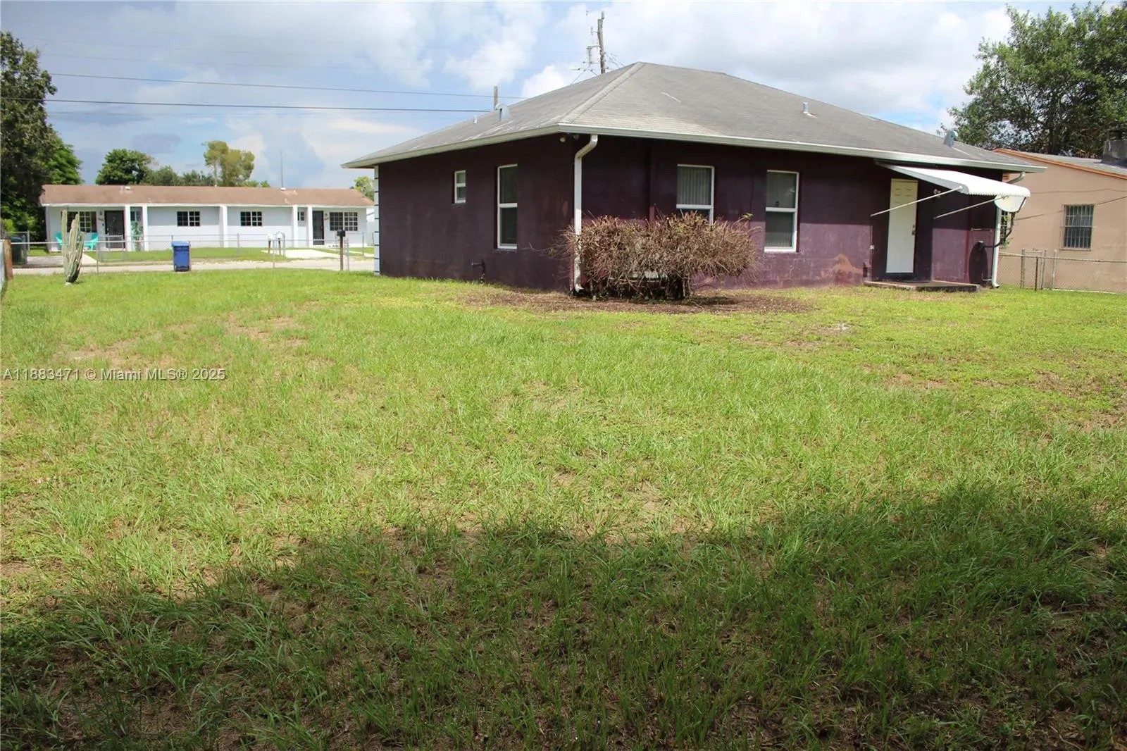 2330 NW 100th St