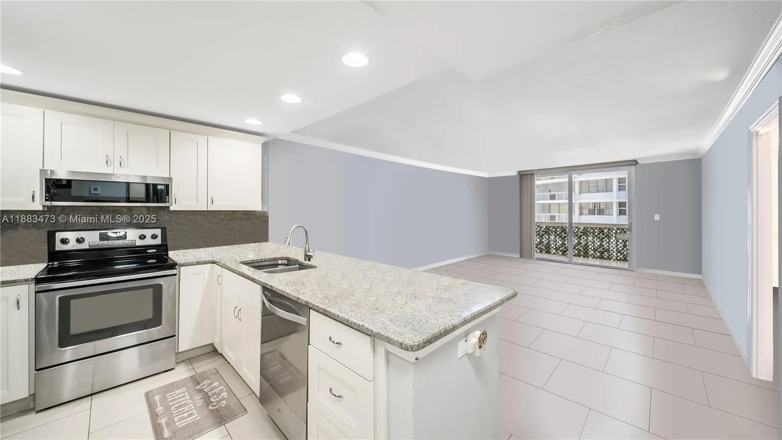 1825 S Ocean Dr, #504