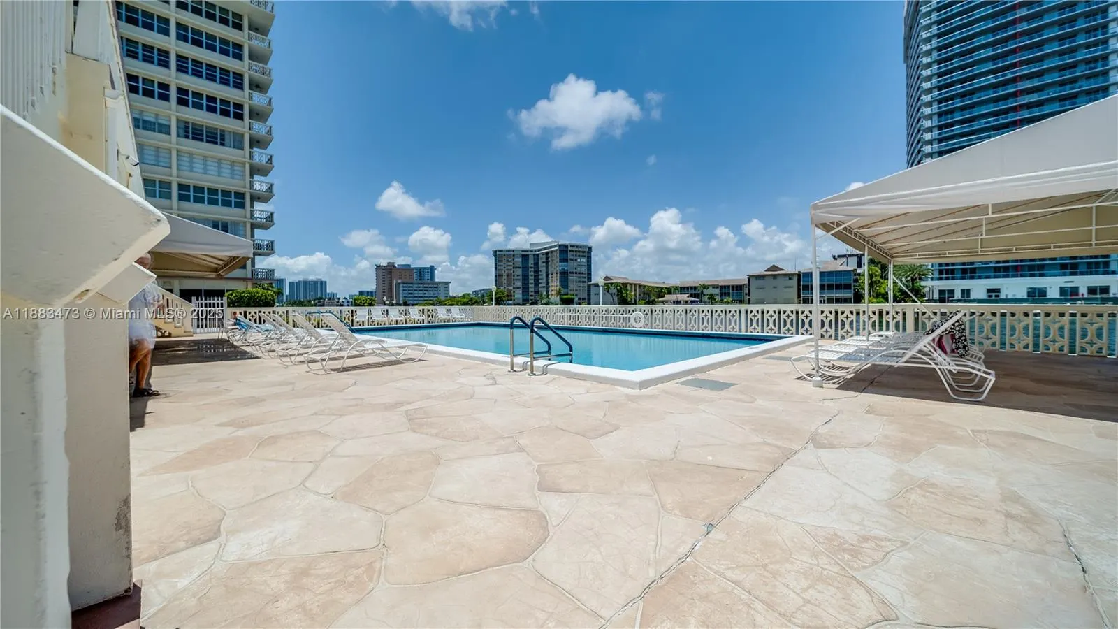 1825 S Ocean Dr, #504