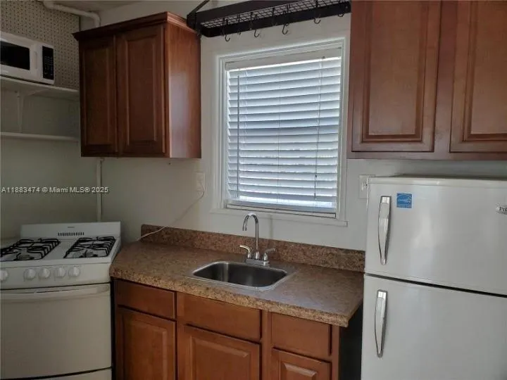 309 Crocus Ter, #10