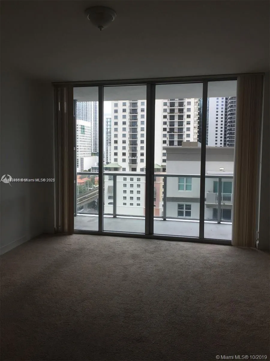 1111 SW 1st Ave, #1724-N