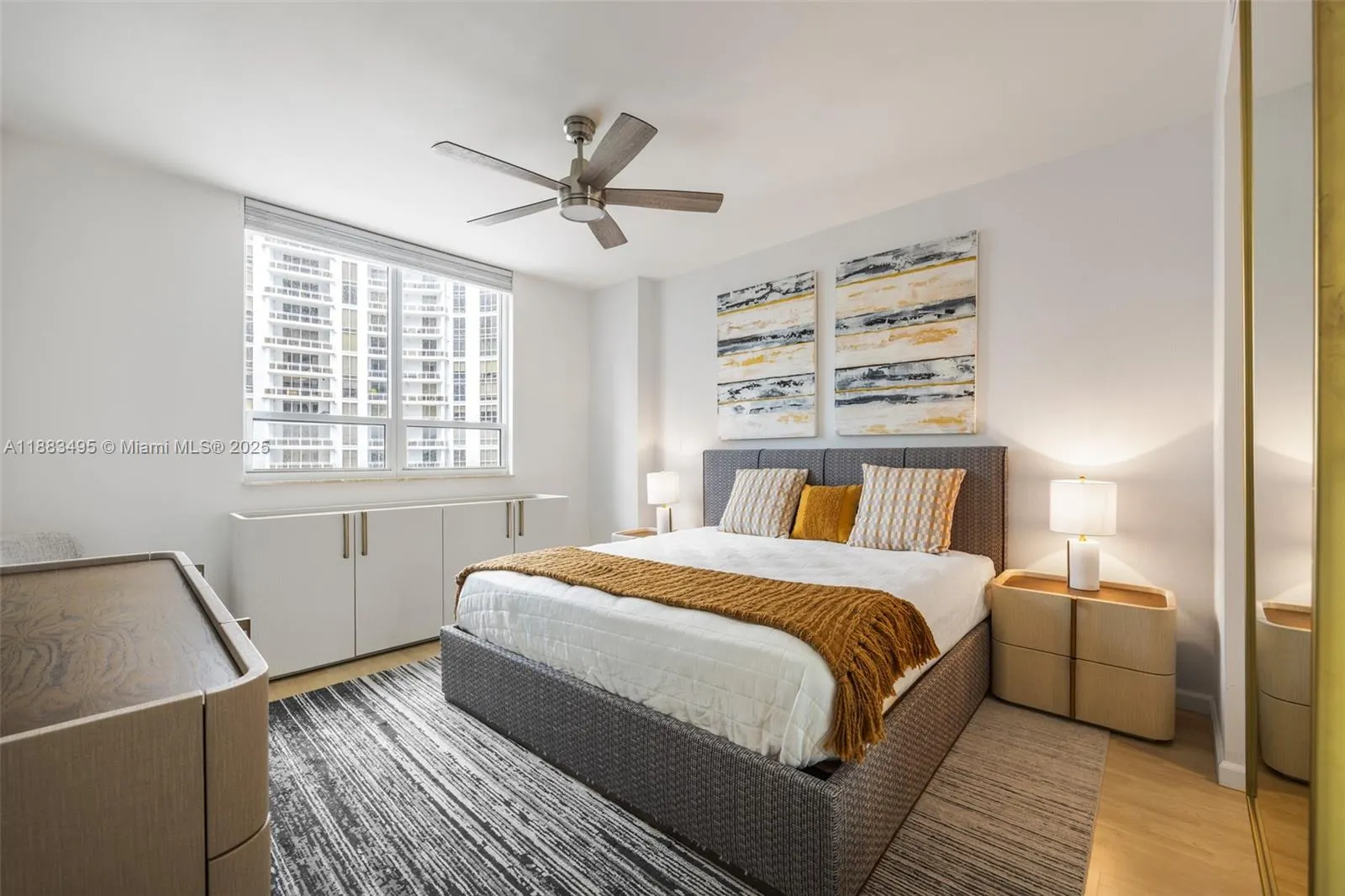 801 Brickell Key Blvd, #1906