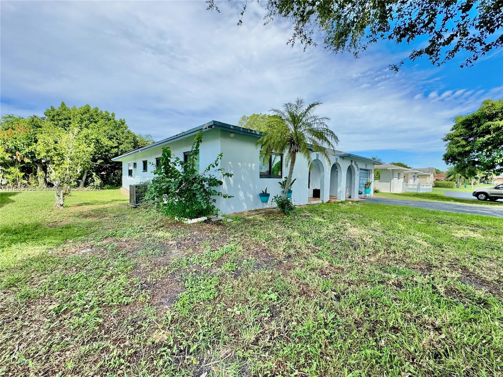 7005 NW 94th Ave