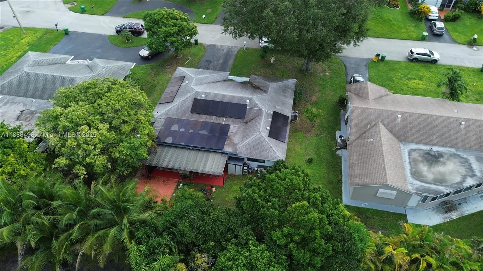 7005 NW 94th Ave