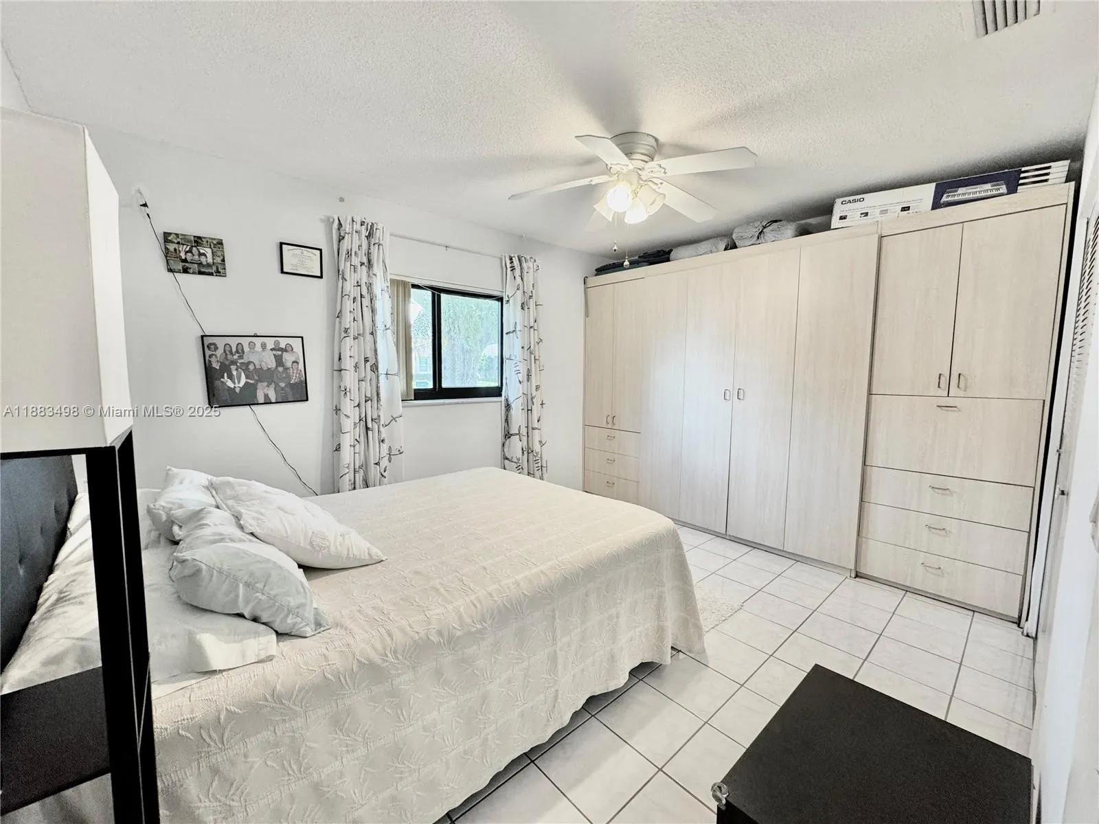 7005 NW 94th Ave