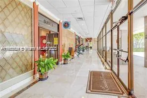 400 Kings Point Dr, #1223