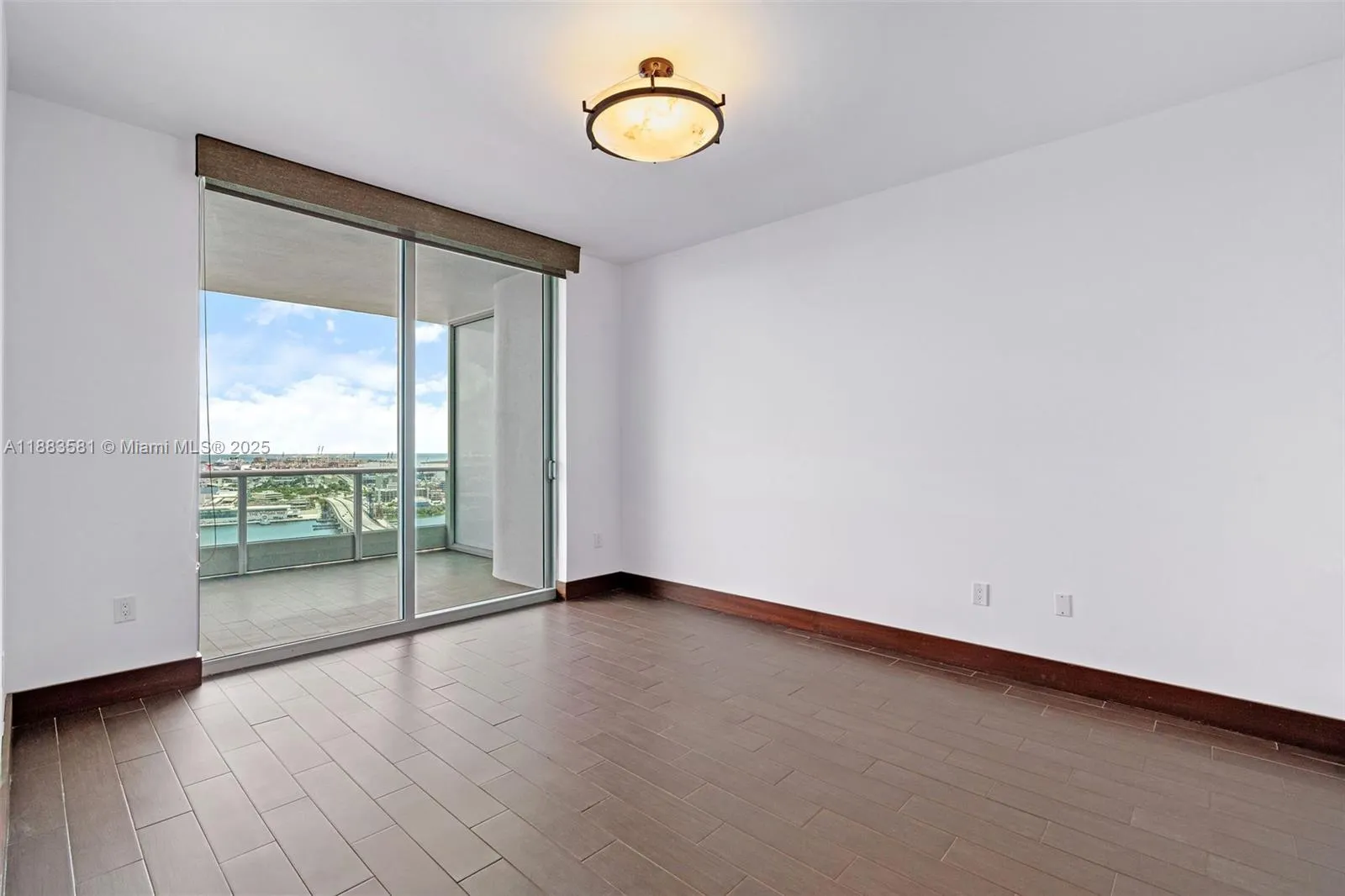 900 Biscayne Blvd, #3502