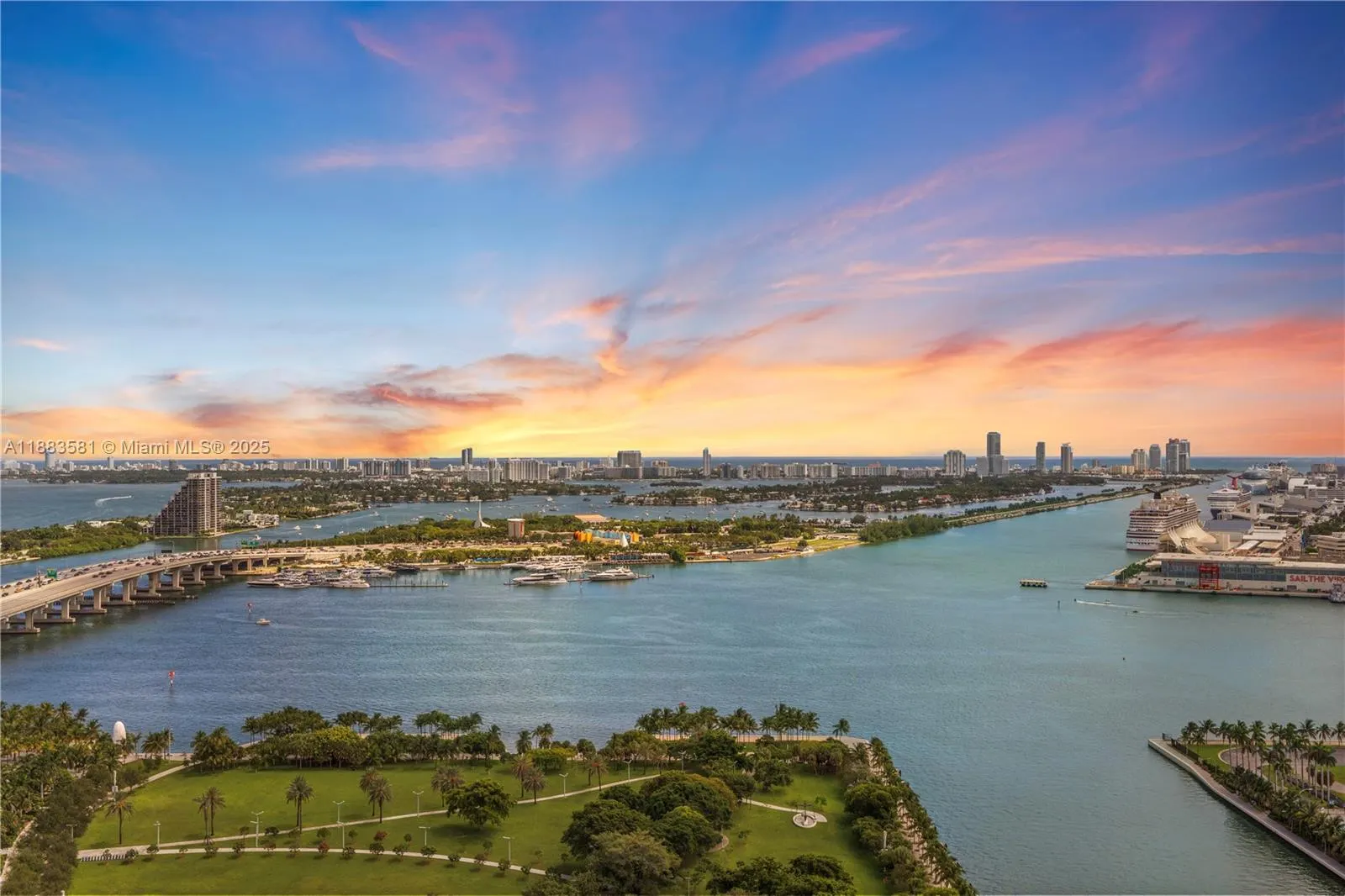 900 Biscayne Blvd, #3502