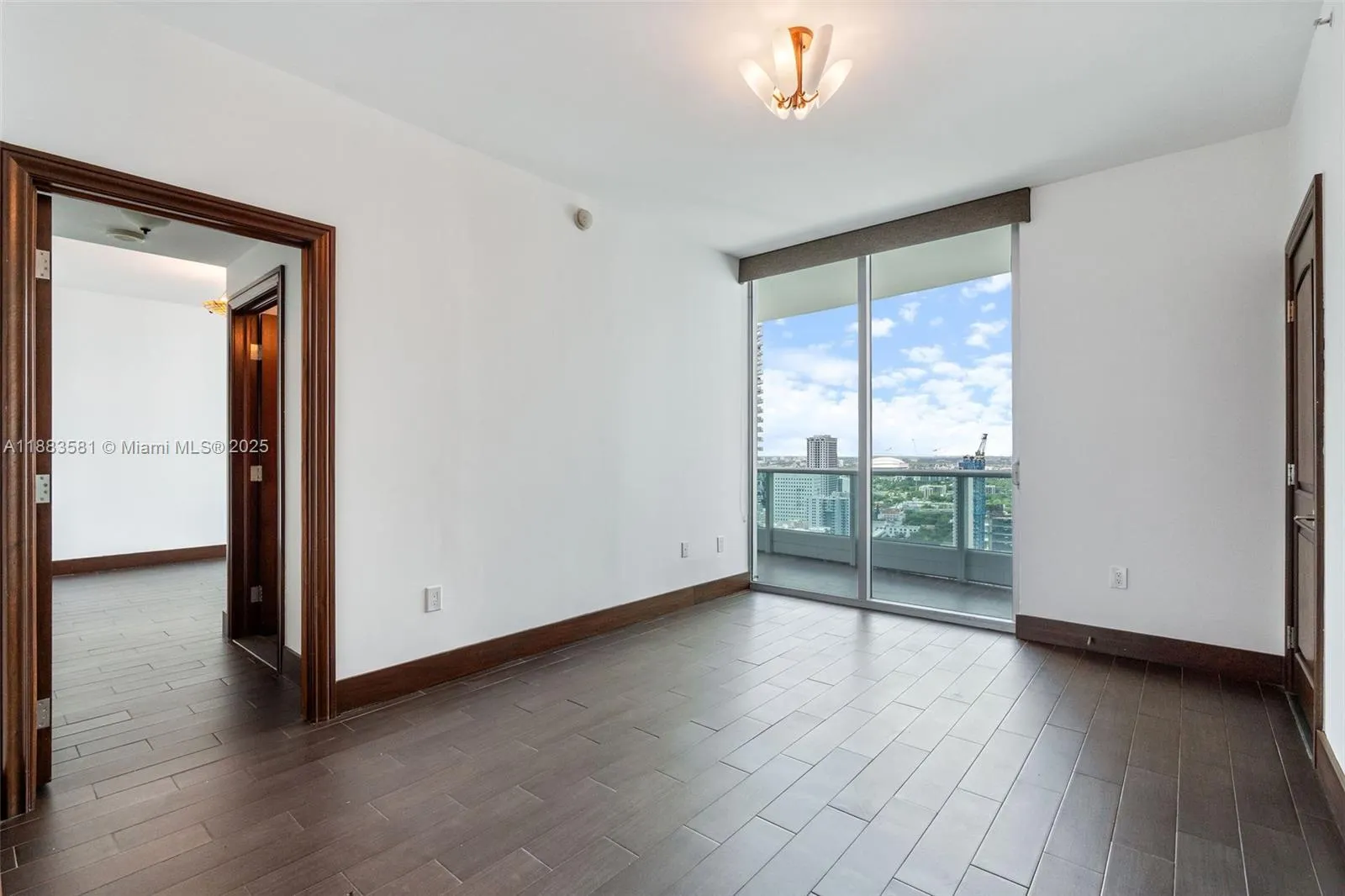 900 Biscayne Blvd, #3502