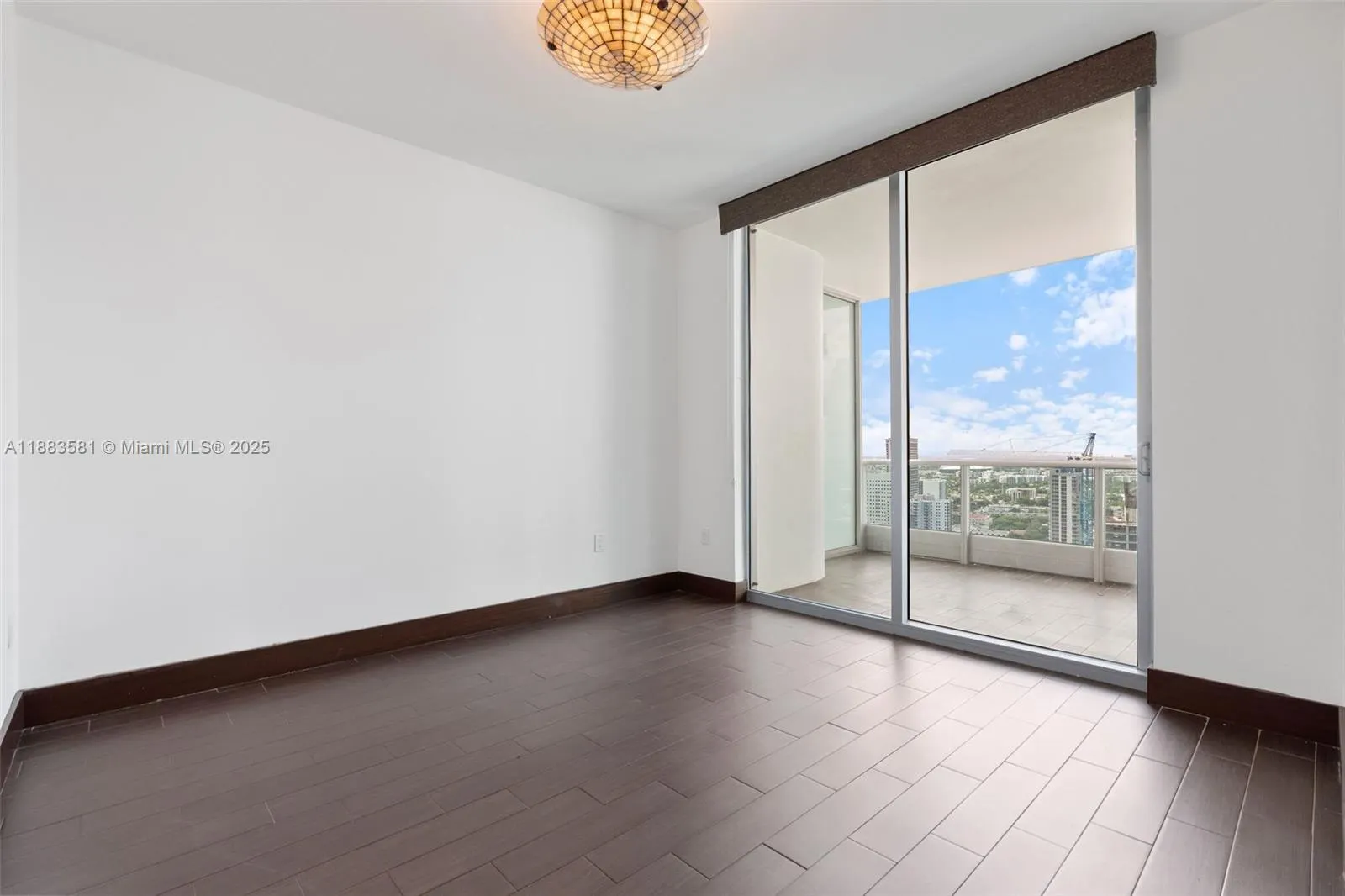 900 Biscayne Blvd, #3502