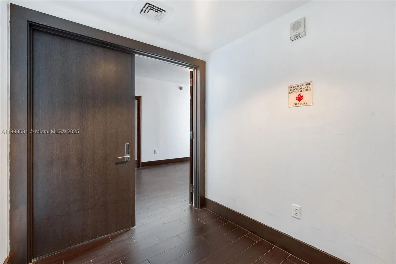 900 Biscayne Blvd, #3502