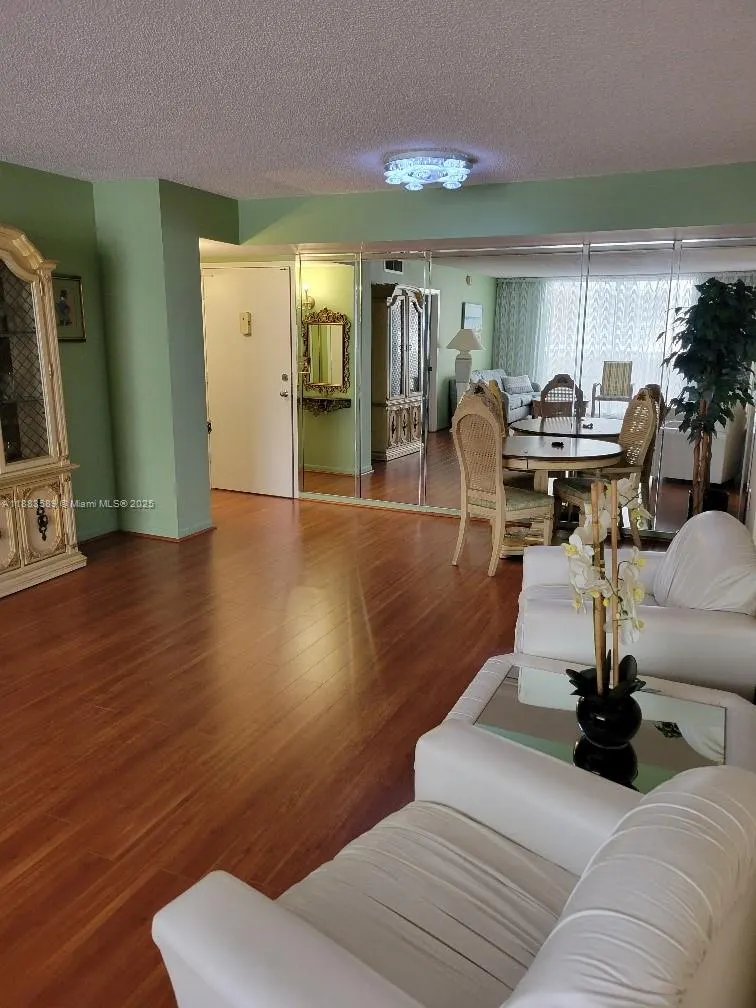 1833 S Ocean Dr, #307
