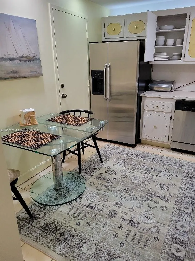 1833 S Ocean Dr, #307