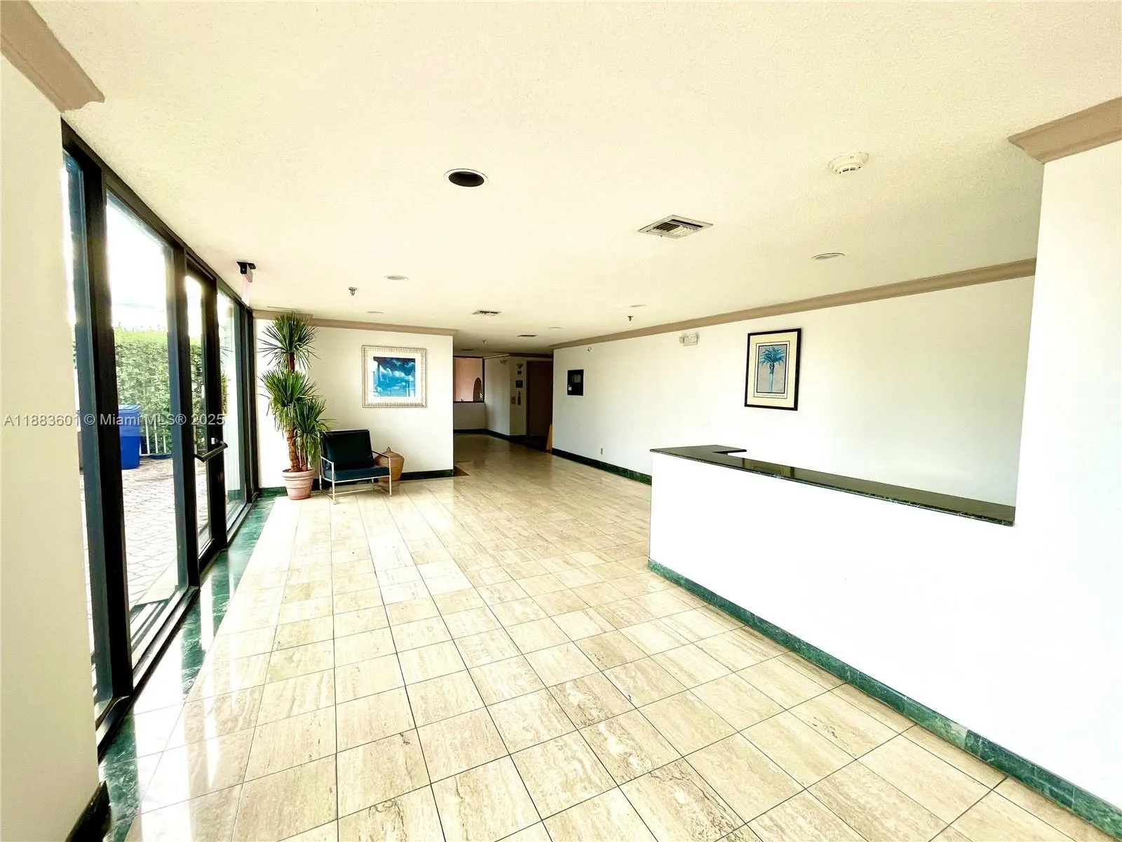 8816 Collins Ave, #206