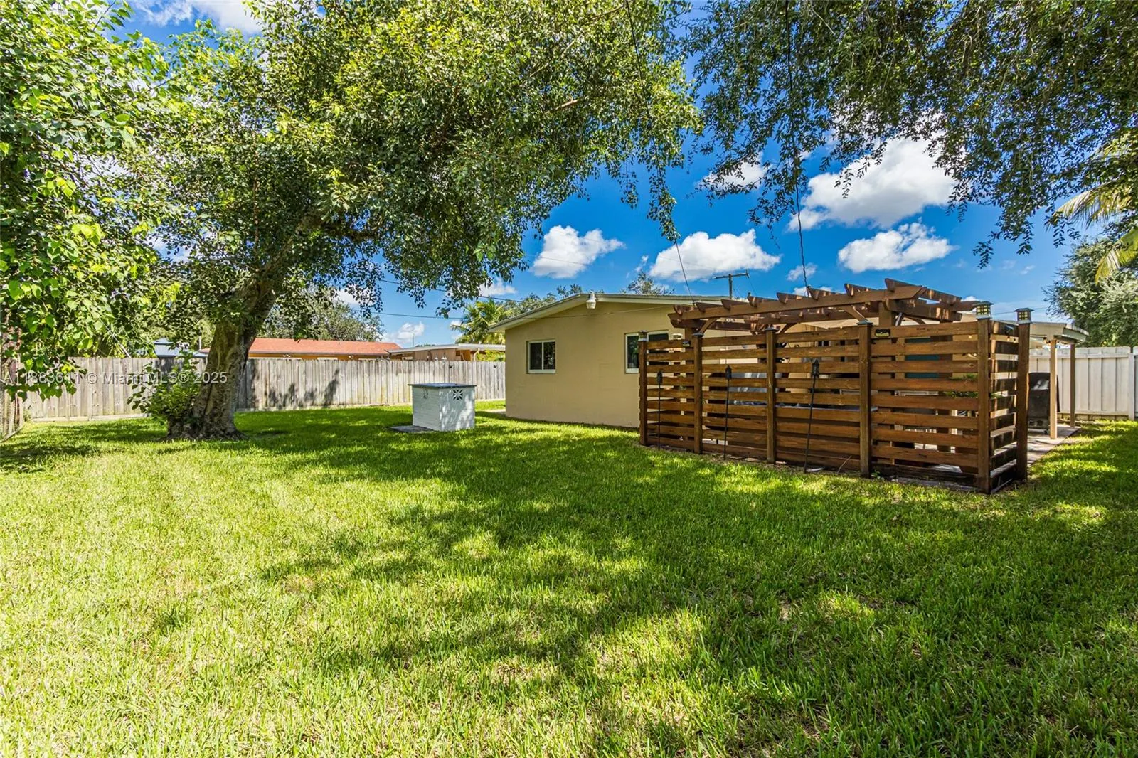 210 SW 64th Ave
