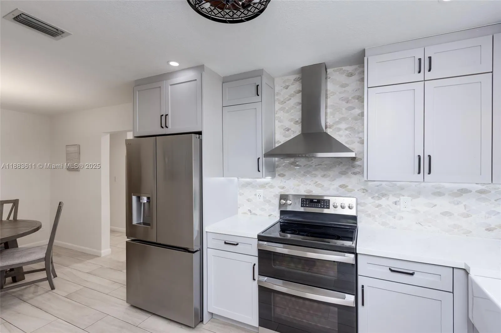 210 SW 64th Ave