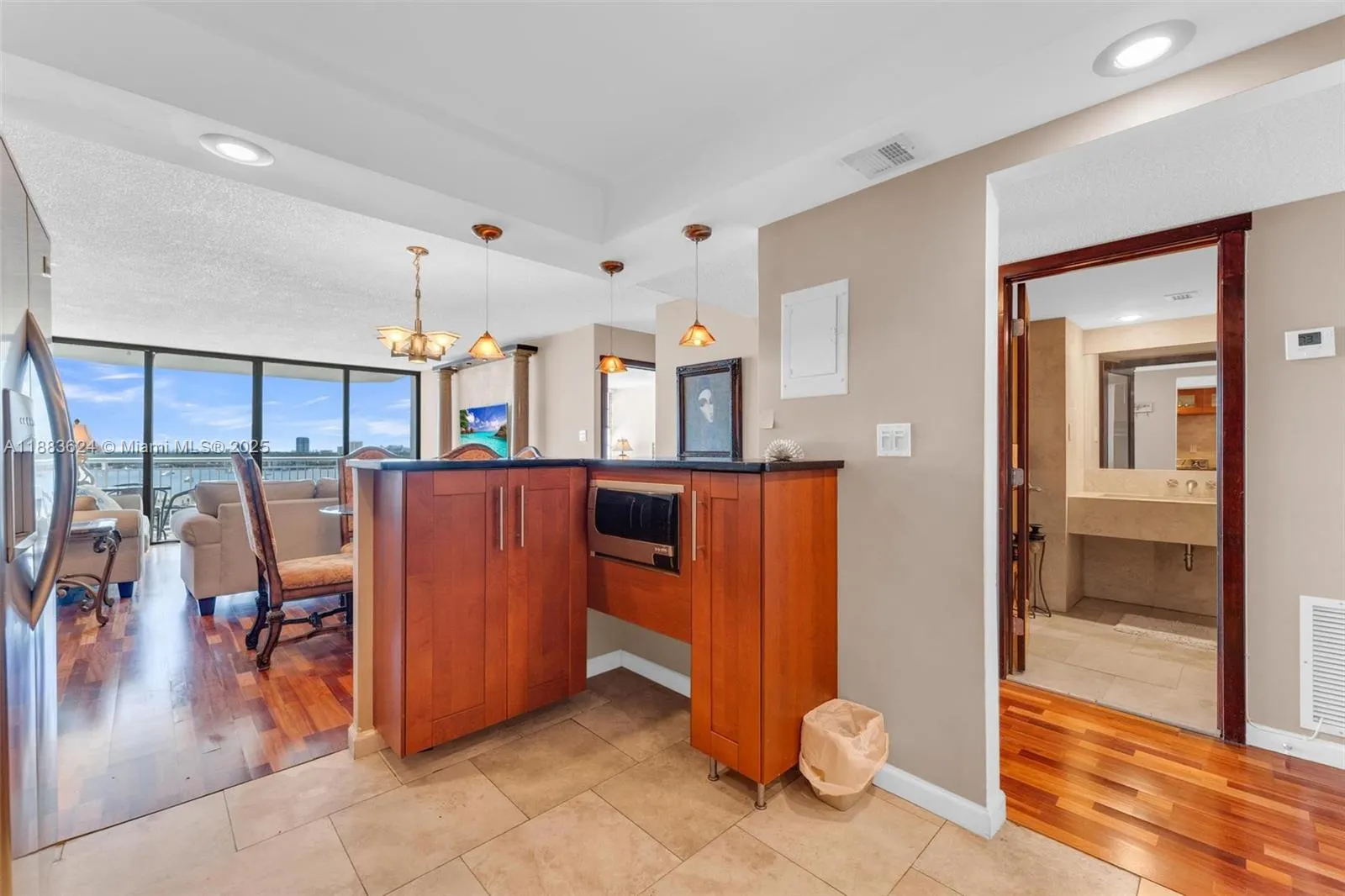 18021 Biscayne Blvd, #1503