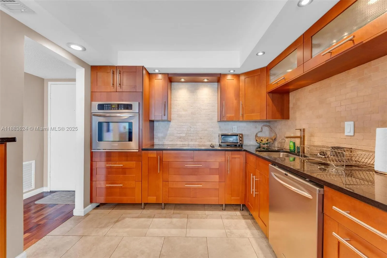 18021 Biscayne Blvd, #1503