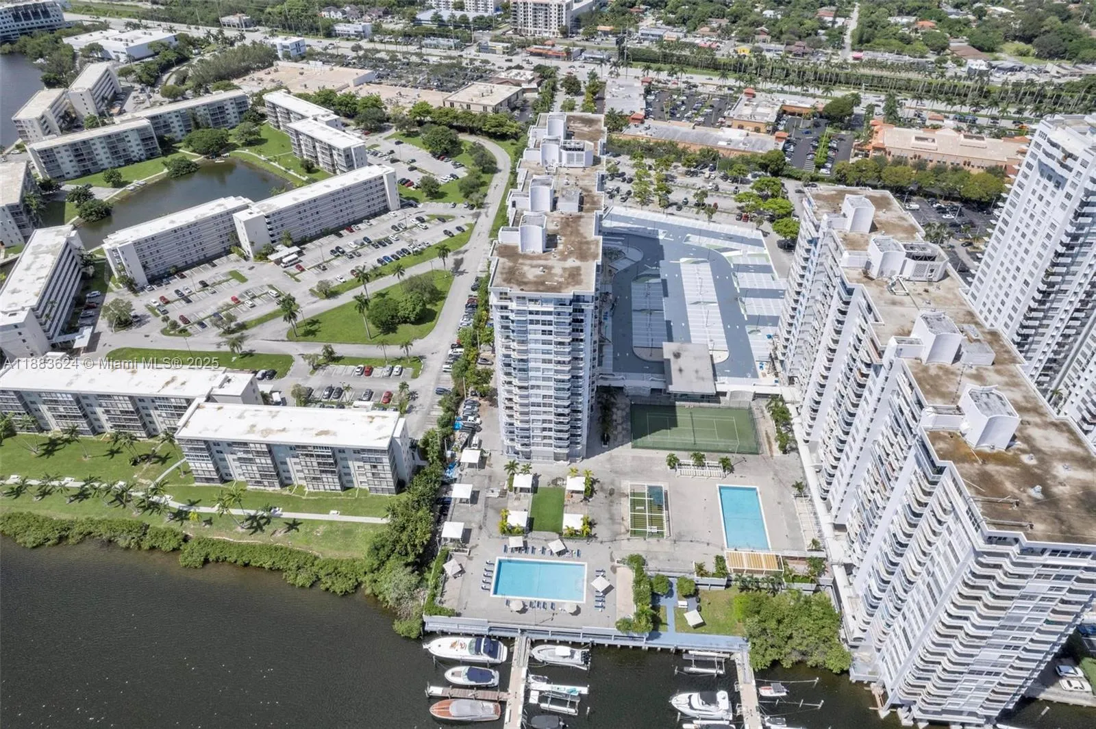 18021 Biscayne Blvd, #1503