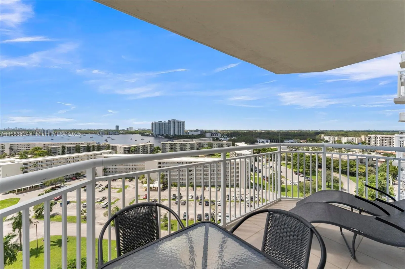 18021 Biscayne Blvd, #1503