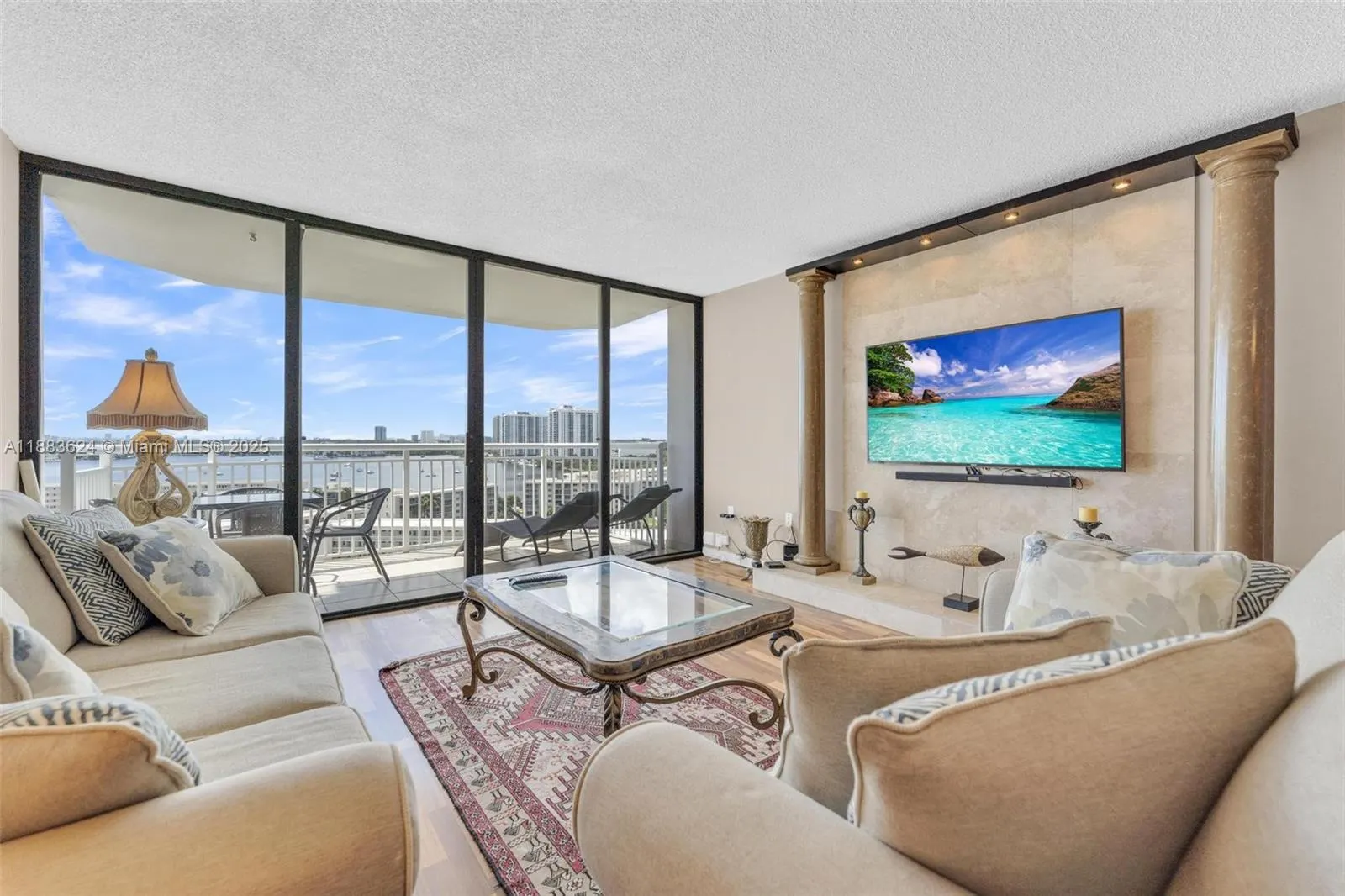 18021 Biscayne Blvd, #1503