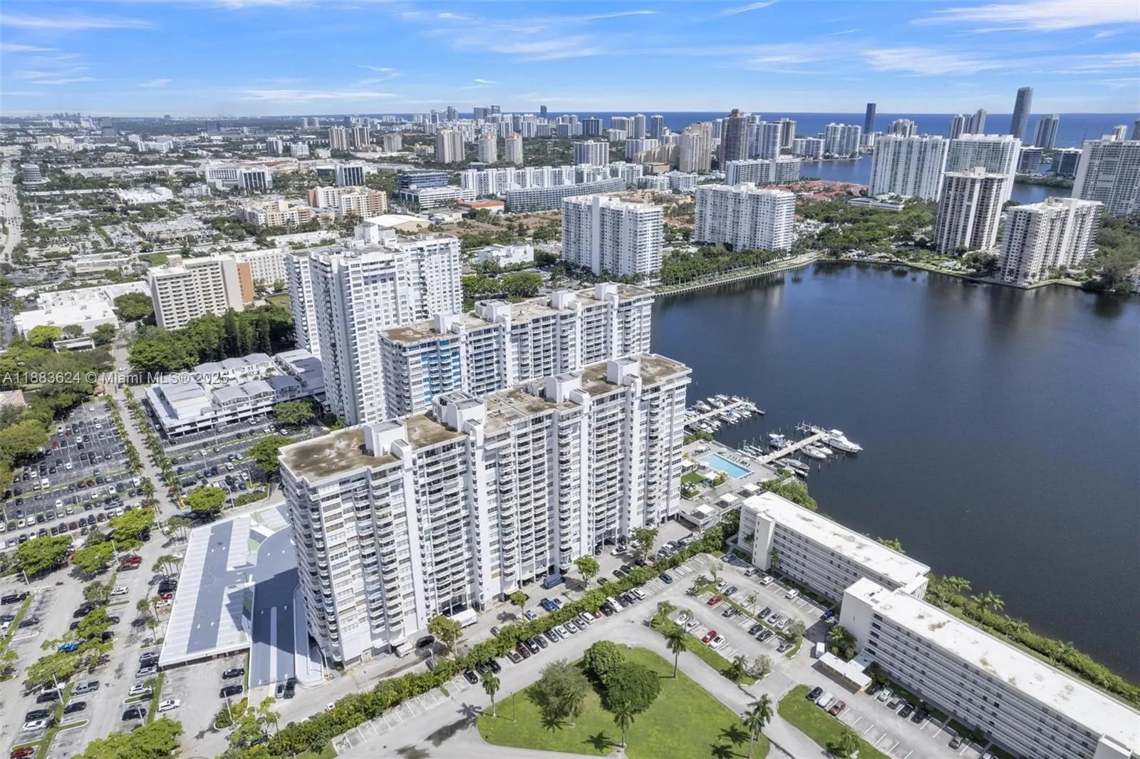18021 Biscayne Blvd, #1503