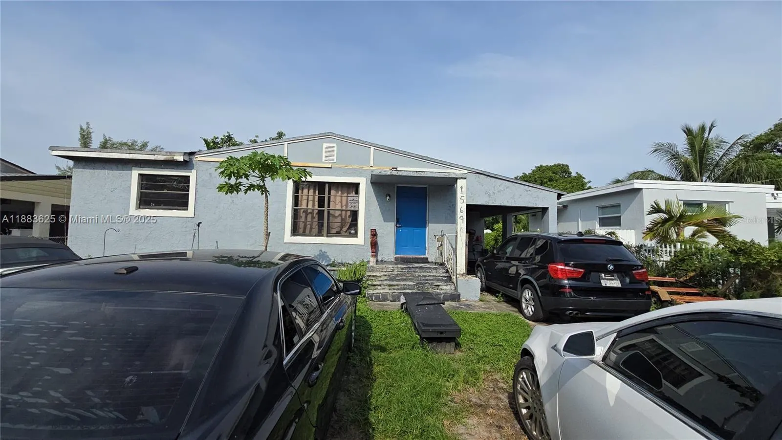 15694 NE 10th Ct